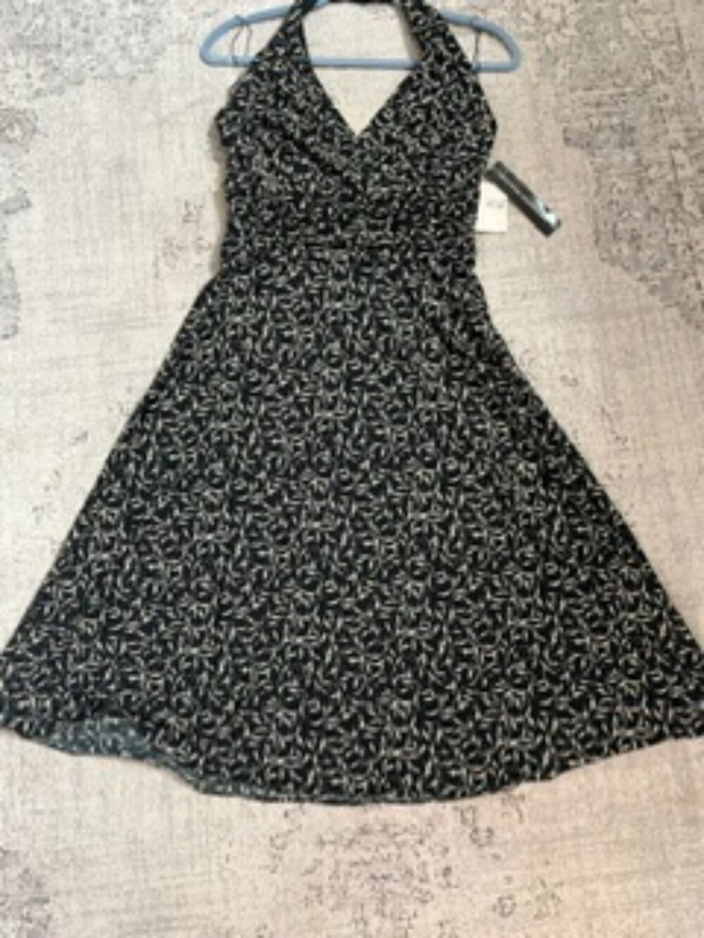 🧡3/$15 NWT Donna Morgan Fit and Flare Midi Dress Black Ivory Women's 8